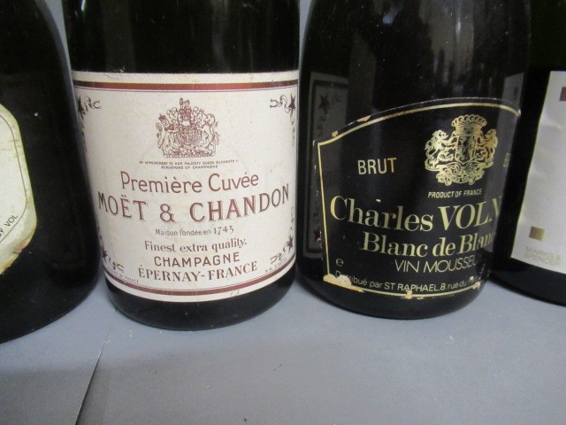 Five bottles of sparkling wine including Moet & Chandon premiere cuvee Image