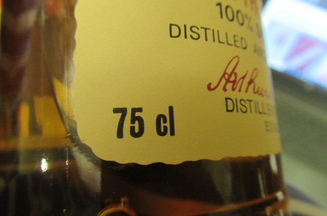 One bottle Inchgower 12 year old de luxe Highland malt whisky Image