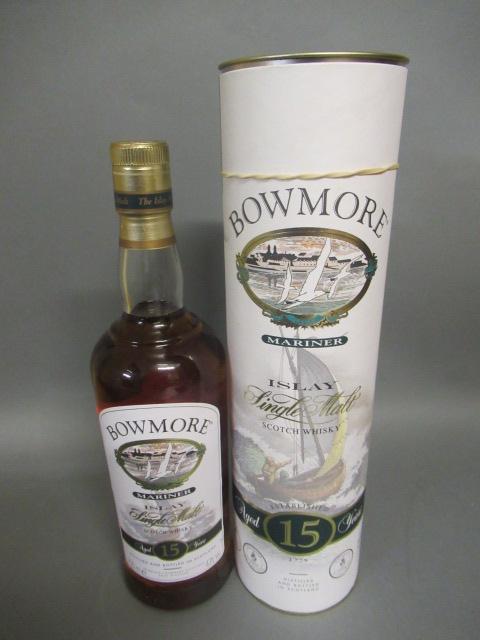 One bottle Bowmore Mariner 15 year old Islay single malt whisky Image