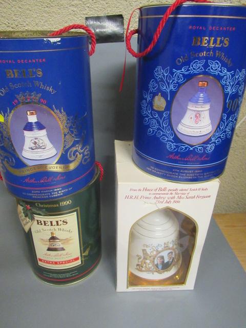 Four Bells Whisky decanters Image