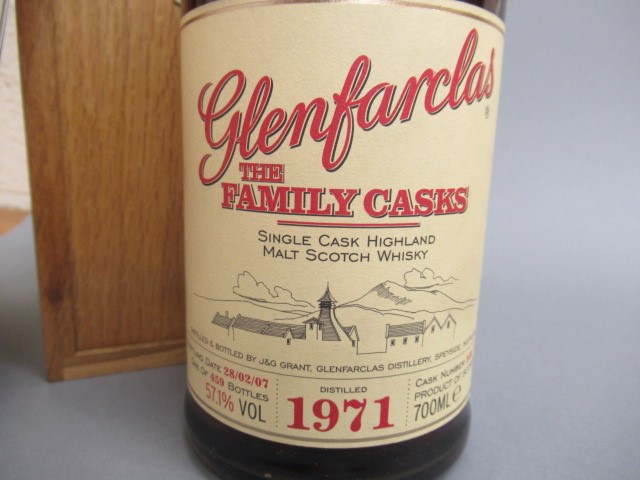 One bottle Glenfarclas "The Family Casks" Image