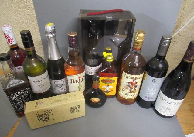 Twelve assorted bottles of liqueur and wine Image