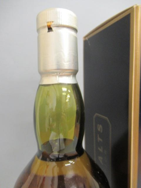 One bottle Mannochmore 22 year old single malt Scotch whisky Image