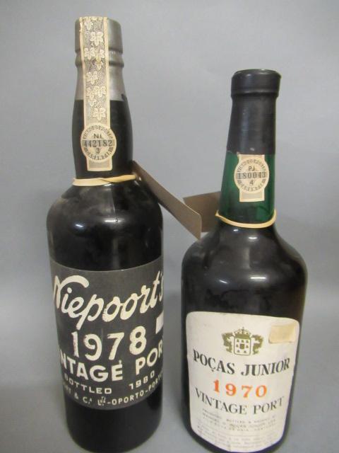One bottle Nieports 1978 vintage port Image