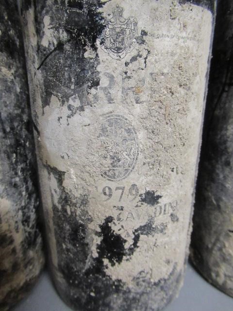 Four bottles Warre's vintage port Image