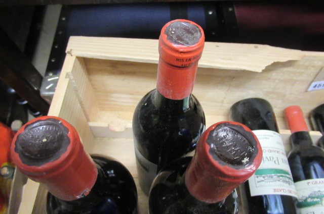 Six bottles Chateau Pavie Image
