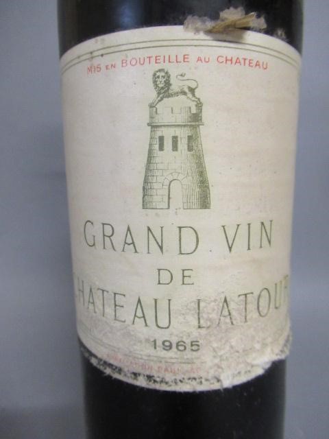 One bottle Grand vin de Chateau Latour Image