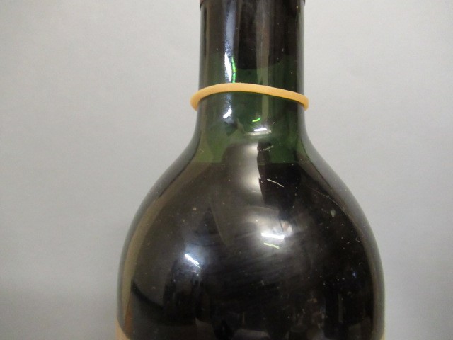 One bottle Grand vin de Chateau Latour Image