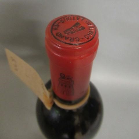 One bottle Grand vin de Chateau Latour Image