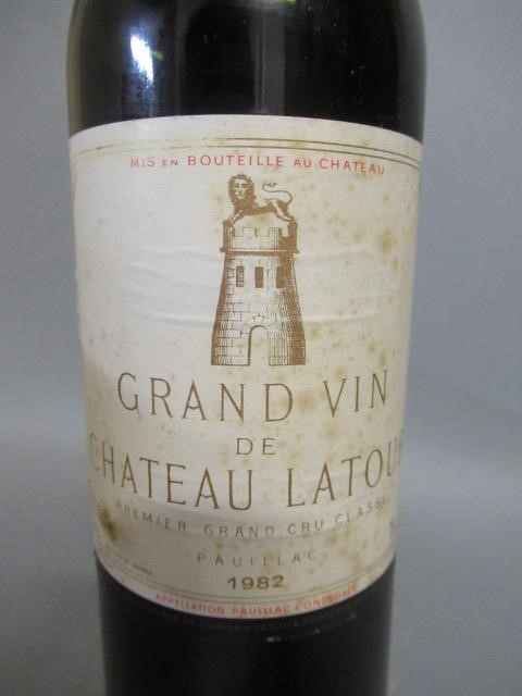 One bottle Grand vin de Chateau Latour Image