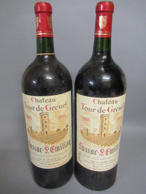 Two magnums Chateau Tour de Grenet Image