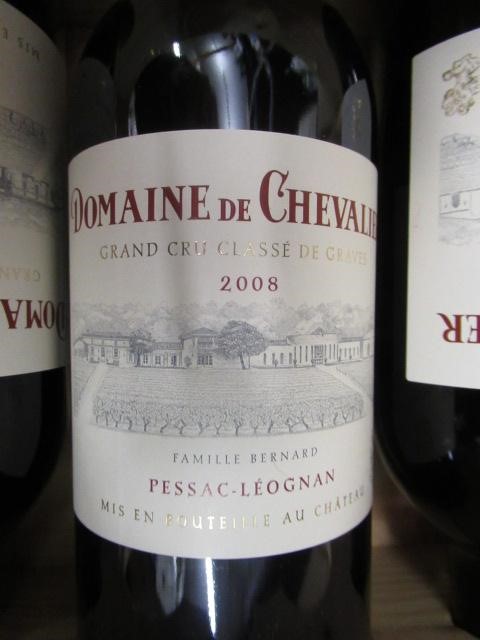 Six bottles Domaine de Chevalier Image