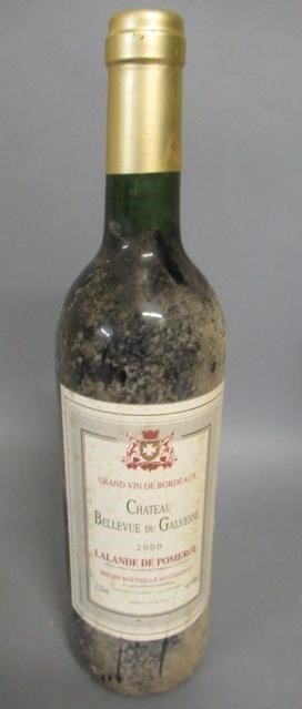 Ten bottles of red Bordeaux Image