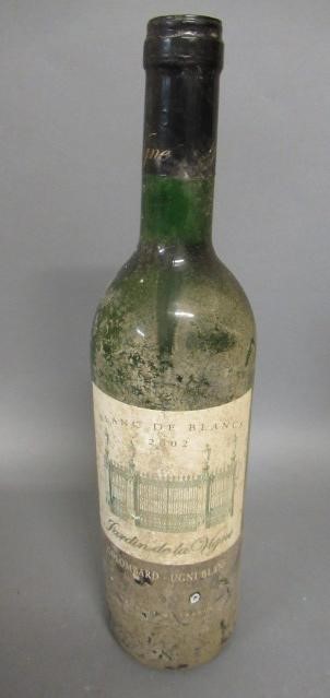 One bottle Chateau des Coulinats Image