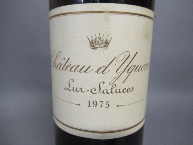 One bottle Chateau D'Yquem Image