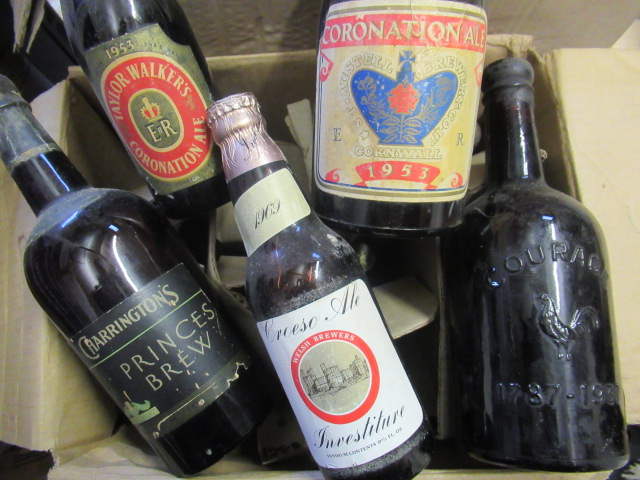 Twenty nine bottles of vintage and collectors ale Image