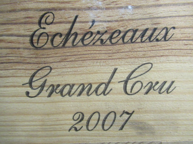 Six bottles Echezeaux Image