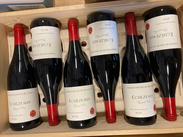 Six bottles Echezeaux Image