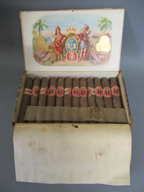 One box of 37 La Flor de Morales Eduardos cigars (Est. plus 21% premium inc. VAT) Image