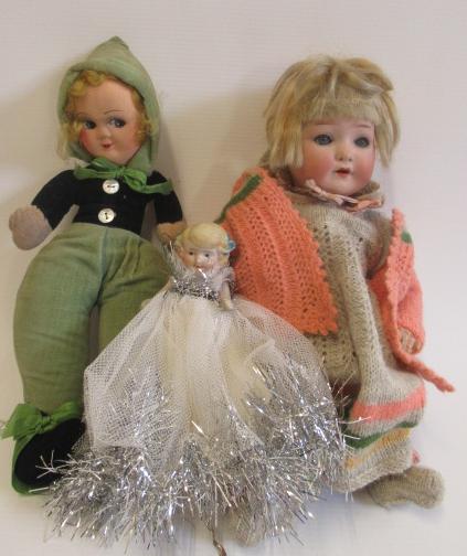 A Heubach Koppelsdorf bisque shoulder head doll Image