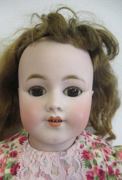 A Simon & Halbig bisque shoulder head doll Image