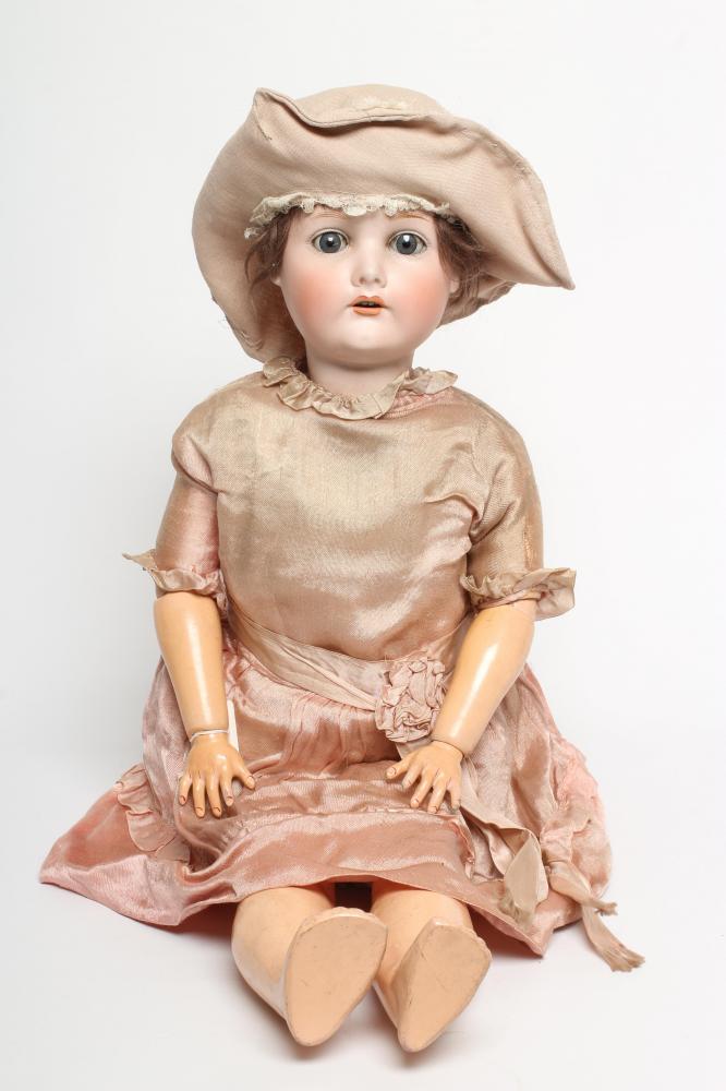 A C. M. Bergmann Waltershausen bisque socket head doll Image