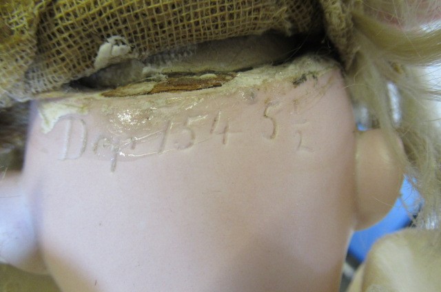 A possible Kestner bisque shoulder head doll Image