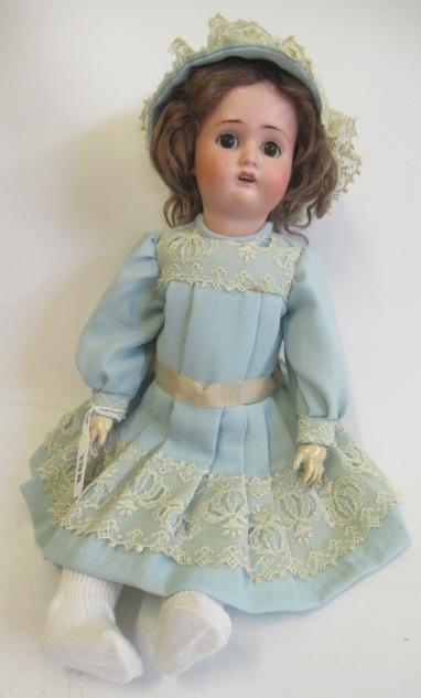 A Catterfelder Puppenfabrik bisque socket head doll Image