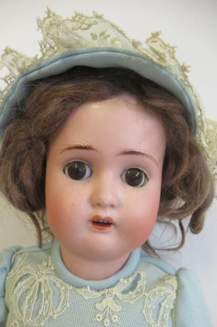 A Catterfelder Puppenfabrik bisque socket head doll Image