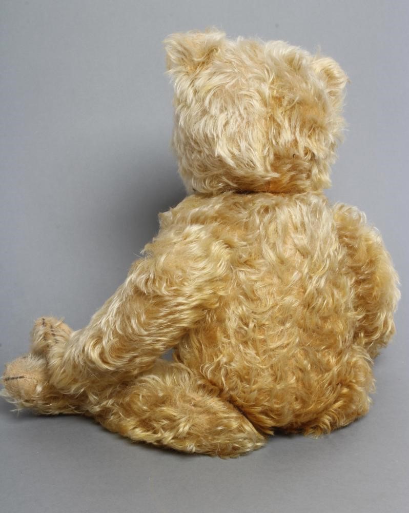 A pre-war German long haired jointed teddy bear Image