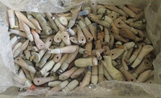 A large collection of bisque and composition doll parts (Est. plus 21% premium inc. VAT) Image