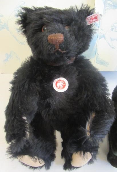 Two boxed Steiff black bears Image