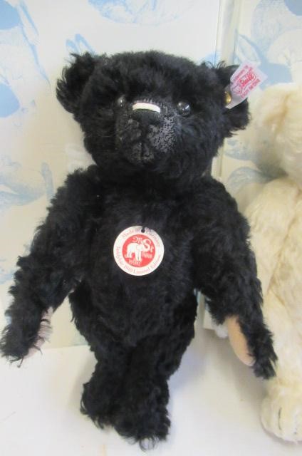 Three Steiff teddy bears Image