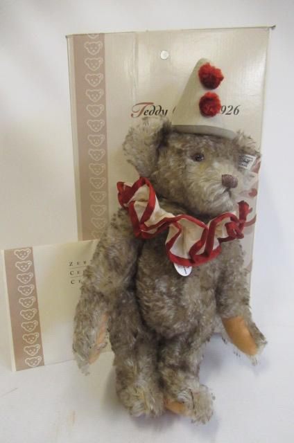 A boxed Steiff 1926 replica Teddy Clown Image