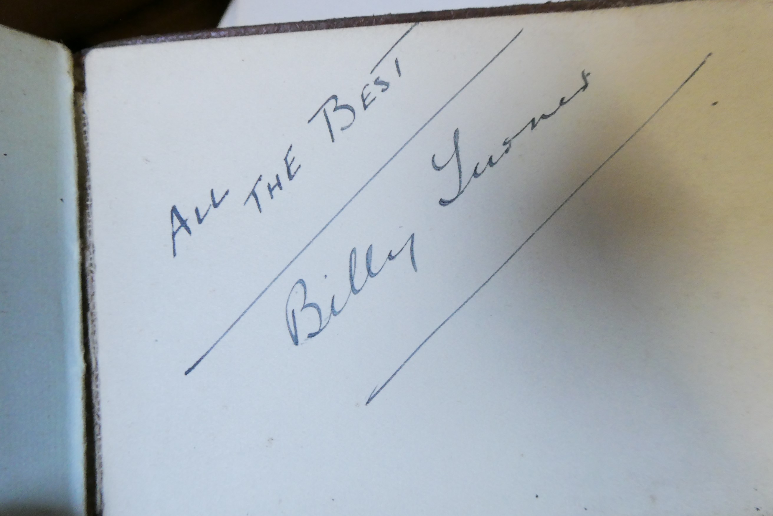 A large collection of autographs Image