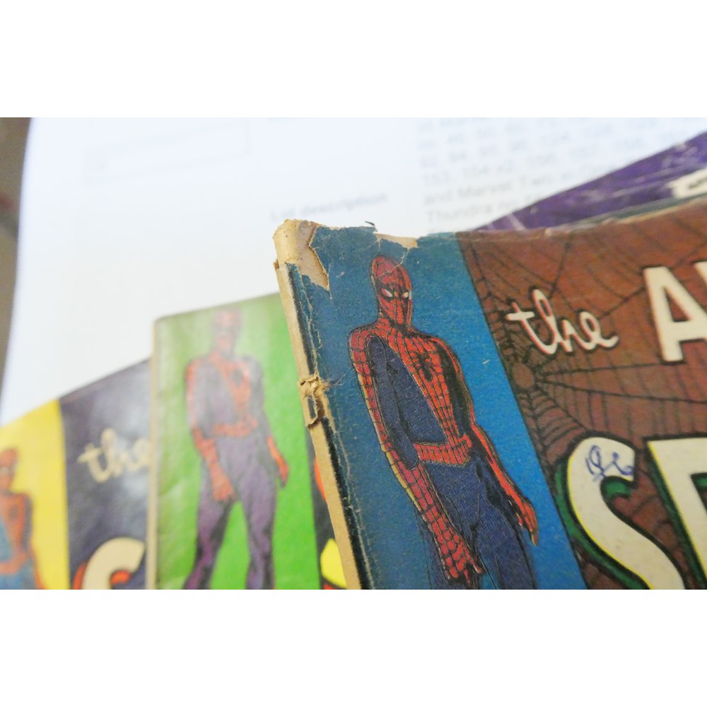 28 Marvel Spider-Man comics Image