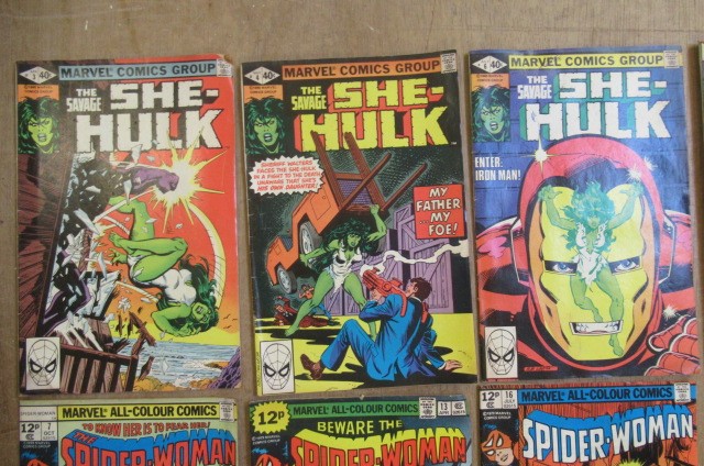 5 Marvel & DC female super hero comics Image