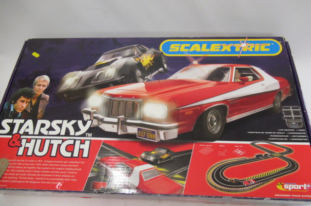 Scalextric Starsky and Hutch Race Set with two cars Image
