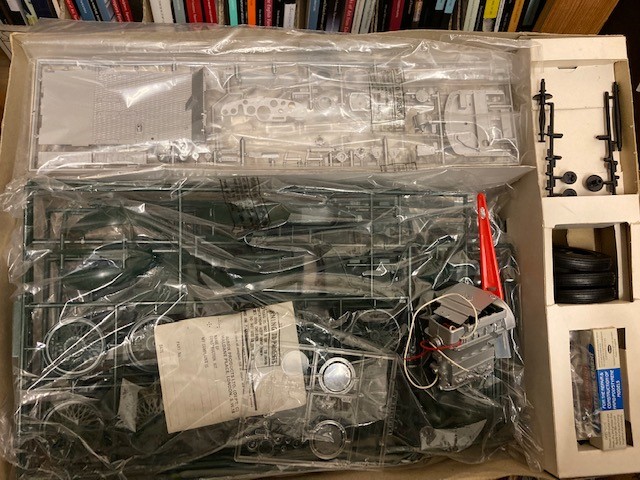 Airfix Bentley Motor Car Kit Image