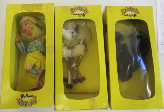 Pelham puppets Poodle Image