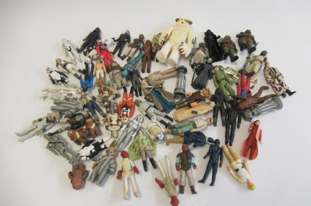A large quantity of early Star Wars figures Image