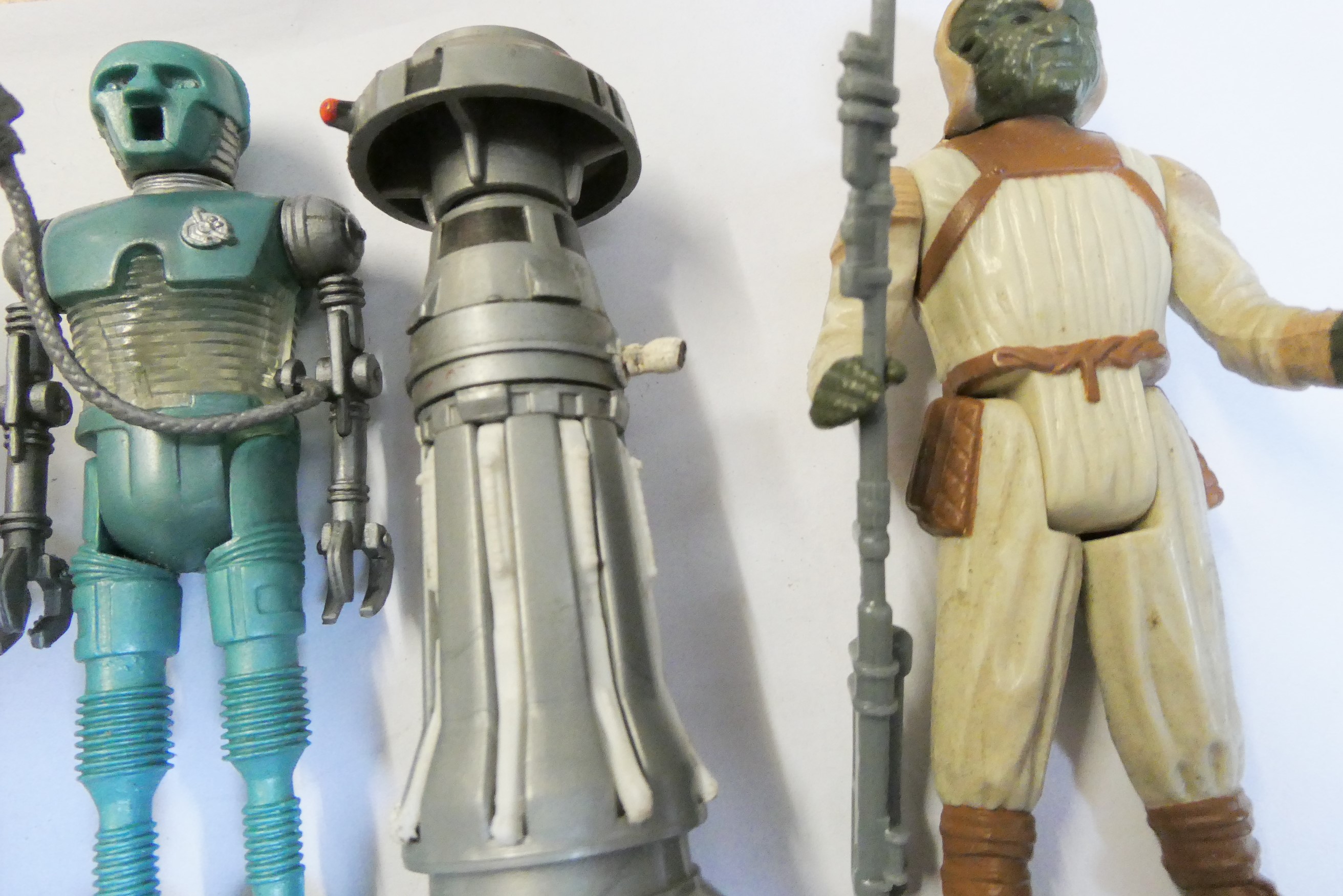 A large quantity of early Star Wars figures Image