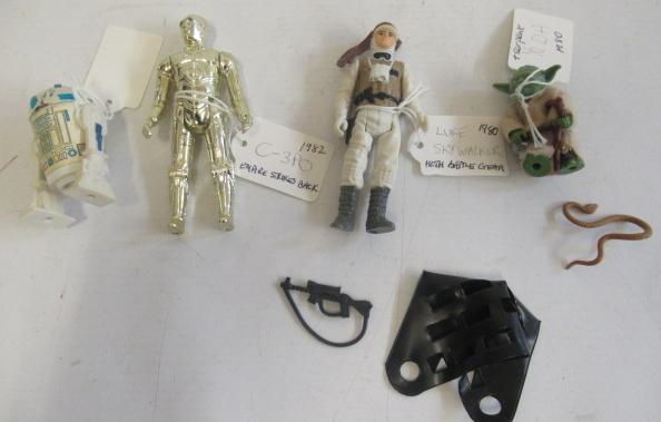 Unboxed 1980's Star Wars 90mm figures comprising Luke Sky Walker with belted gun Image