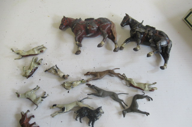 Britains animals comprising two cart horses and twelve dogs (Est. plus 21% premium inc. VAT) Image