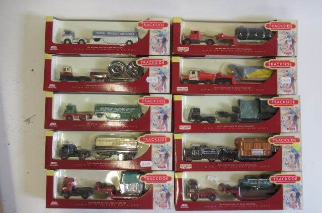 Ten Lledo trackside articulated wagons Image