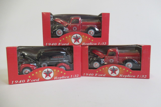 Three Texaco vans and petrol trucks in 1:32 scale by Global Key Image