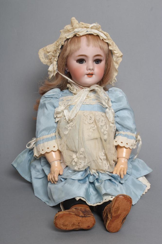 A Tete Jumeau bisque socket head doll Image