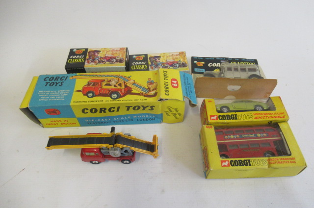 Corgi 64 Jeep Load with Conveyor Image