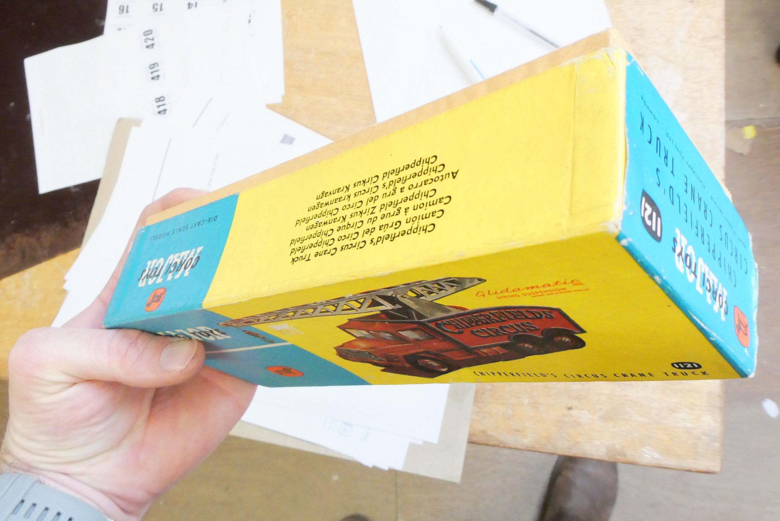 Corgi 1121 Chipperfields Circus crane truck Image