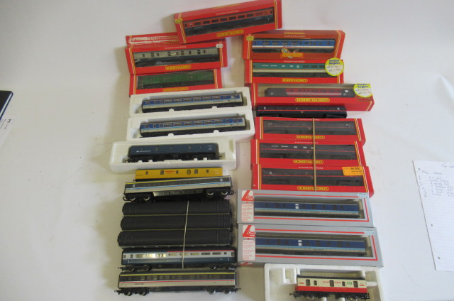 Modern image passenger rolling stock by Hornby and others Image